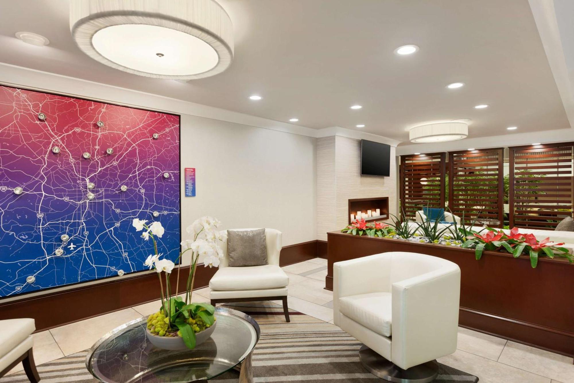 Embassy Suites By Hilton Atlanta Airport College Park Eksteriør billede