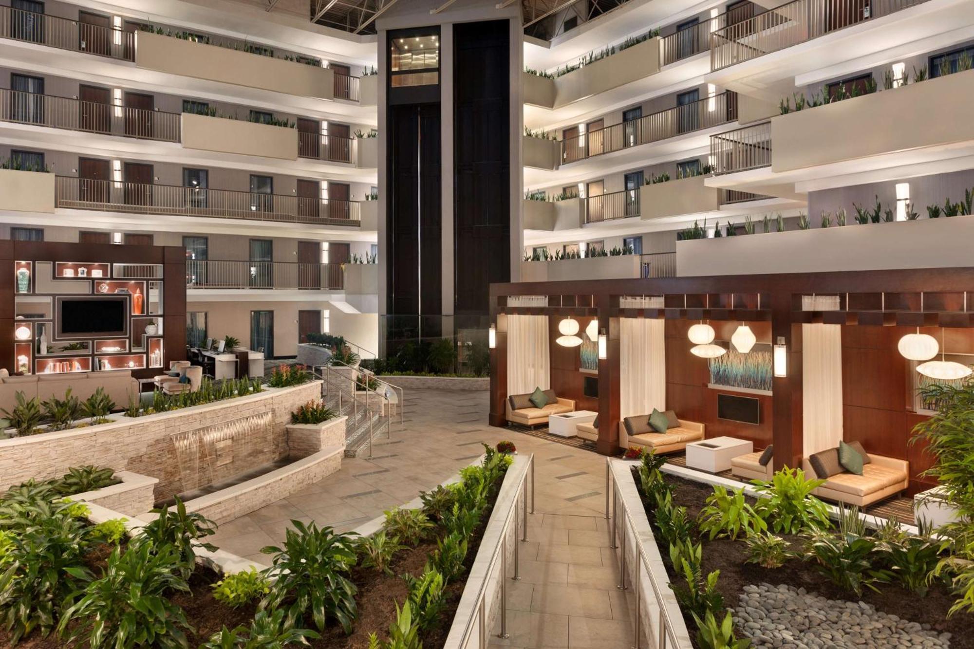 Embassy Suites By Hilton Atlanta Airport College Park Eksteriør billede