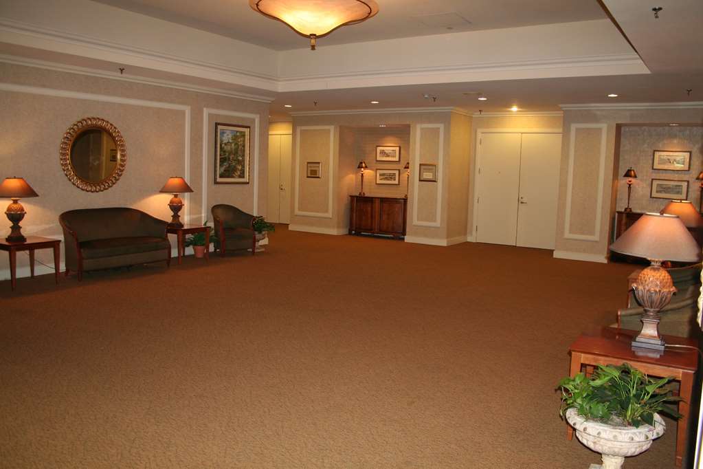 Embassy Suites By Hilton Atlanta Airport College Park Faciliteter billede