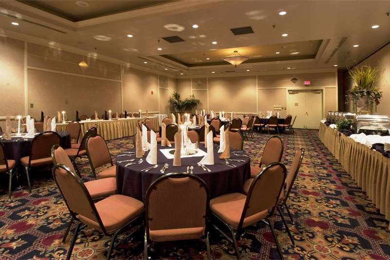 Embassy Suites By Hilton Atlanta Airport College Park Faciliteter billede