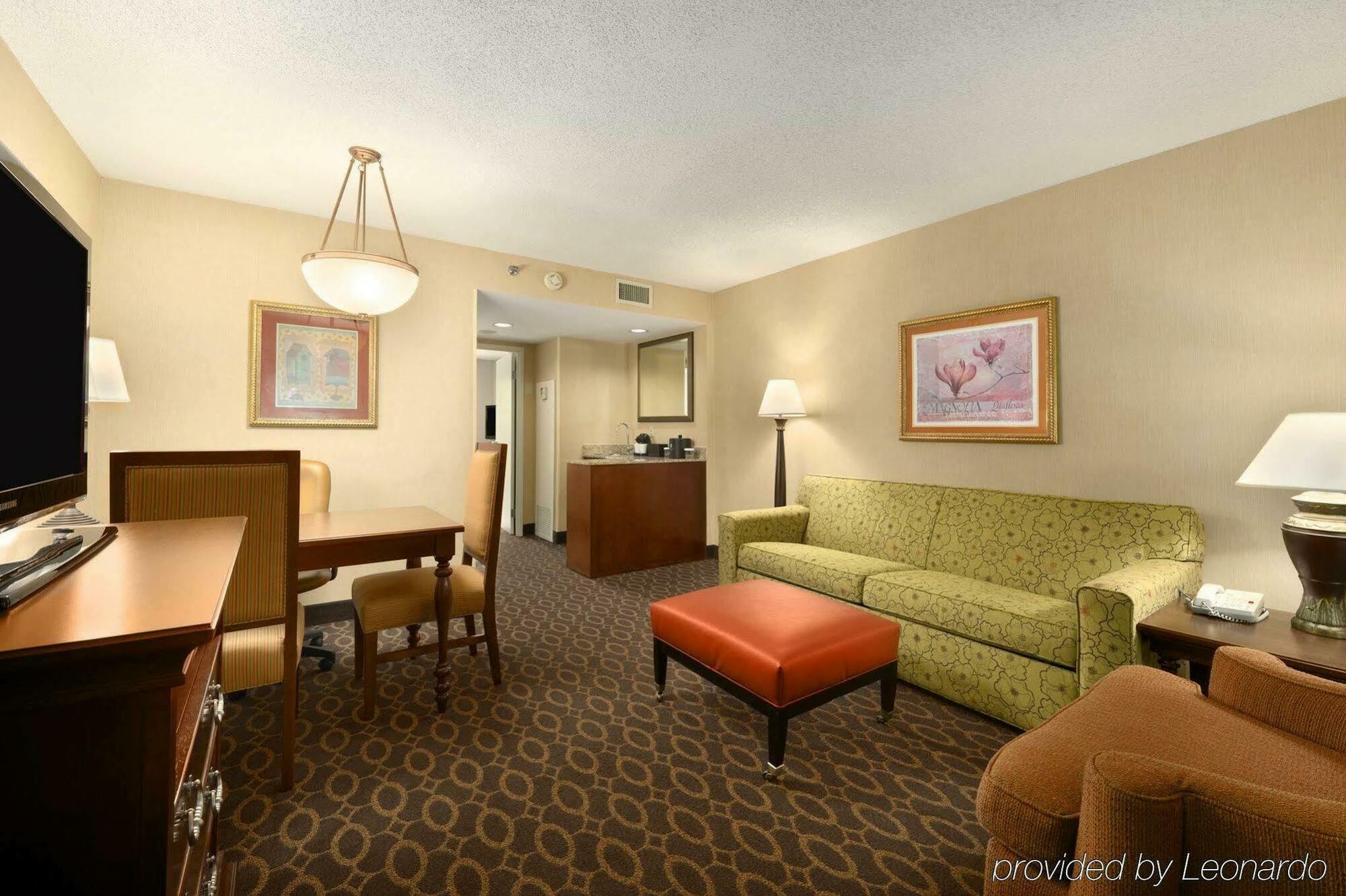 Embassy Suites By Hilton Atlanta Airport College Park Værelse billede